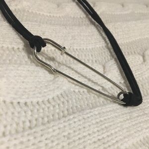 Hot Topic Safety Pin Necklace